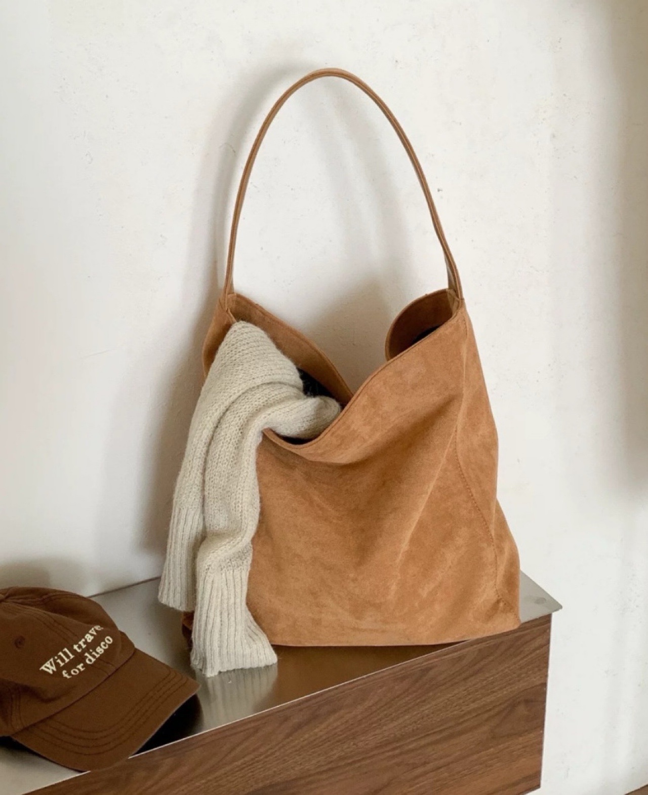 [2타입/무배] 스웨이드 숄더백 보부상 가방 가을 겨울 가방 호보백 블랙 카멜