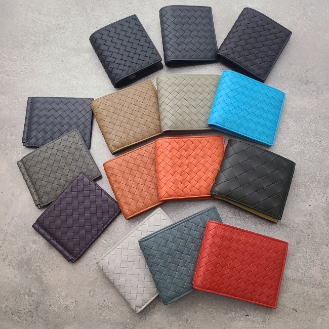 보테가베네타 남자지갑 인트레치아토/ 고급선물포장