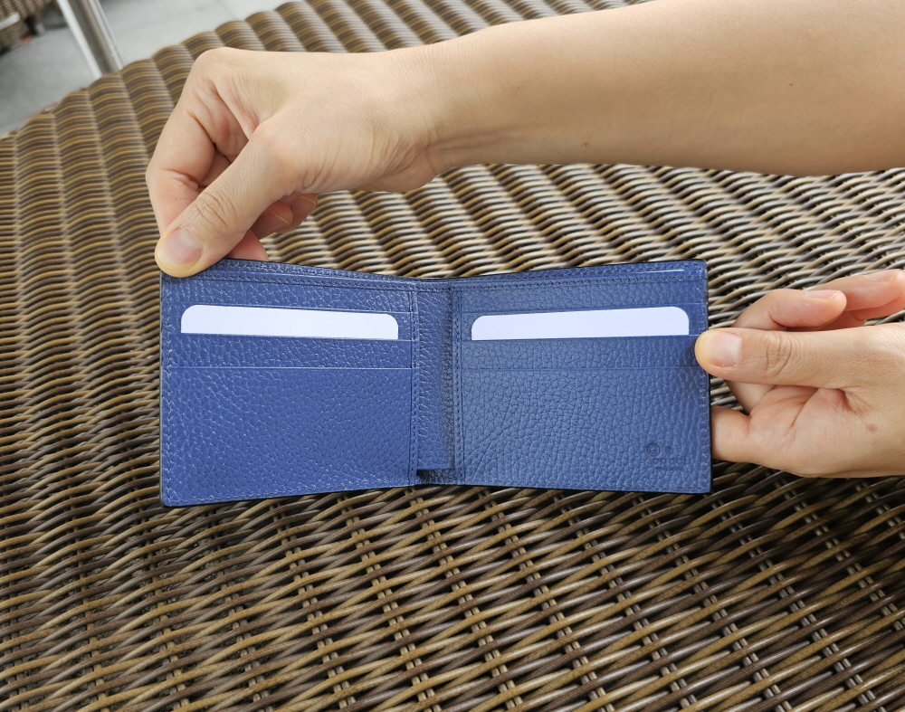 구찌 인터로킹 투톤 남성반지갑 구찌남자반지갑 명품지갑선물 610464 260987