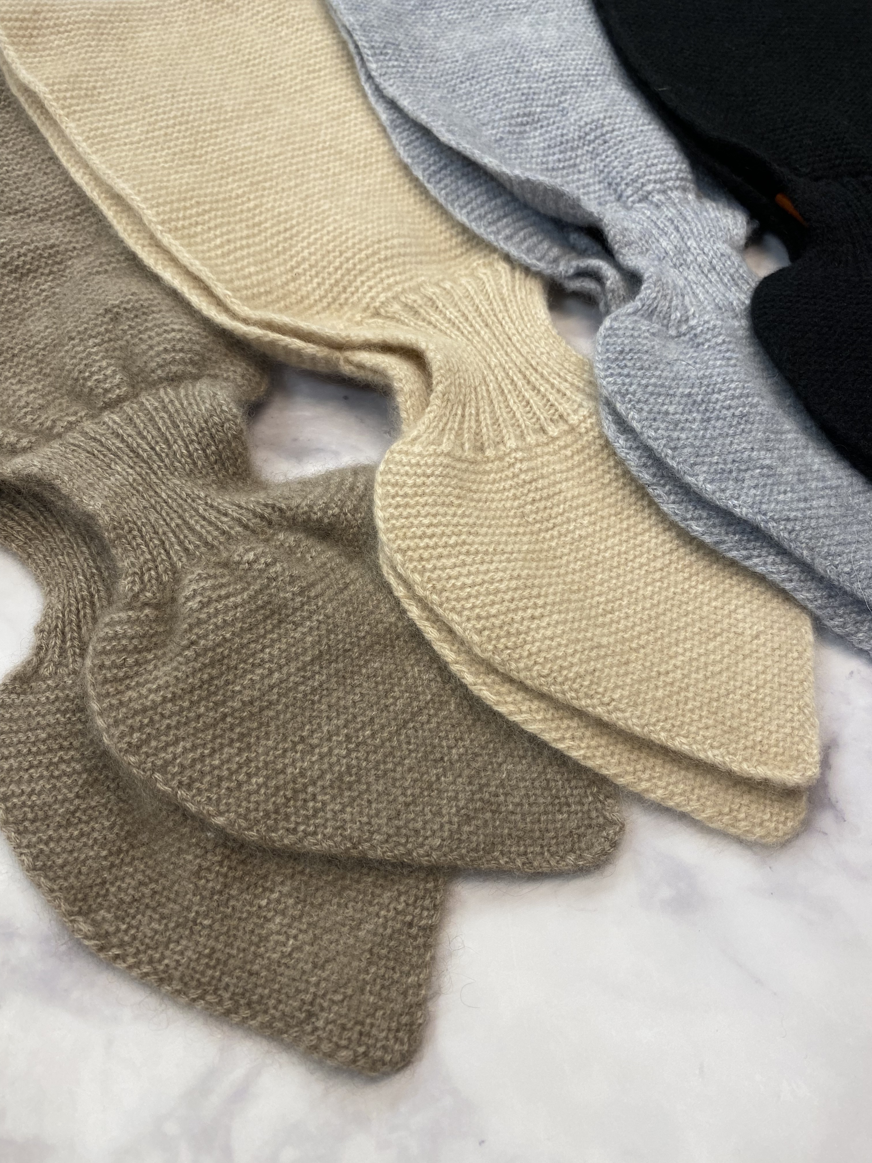 [몽벨라] 몽골 캐시미어 100% 얇고 간단한 쁘띠머플러 네키목도리