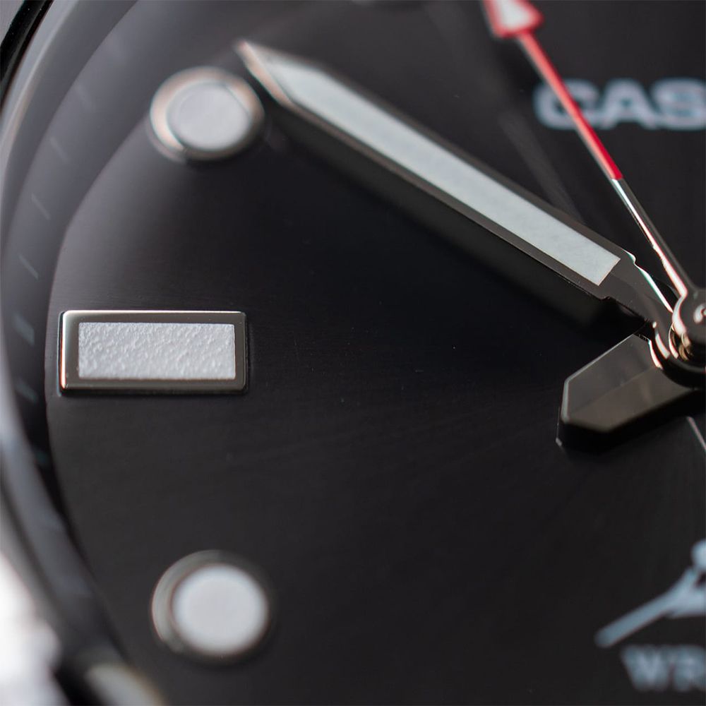 카시오 국내재고 MDV-106 다이버시계 흑새치 MDV106 방수 남성 손목 패션