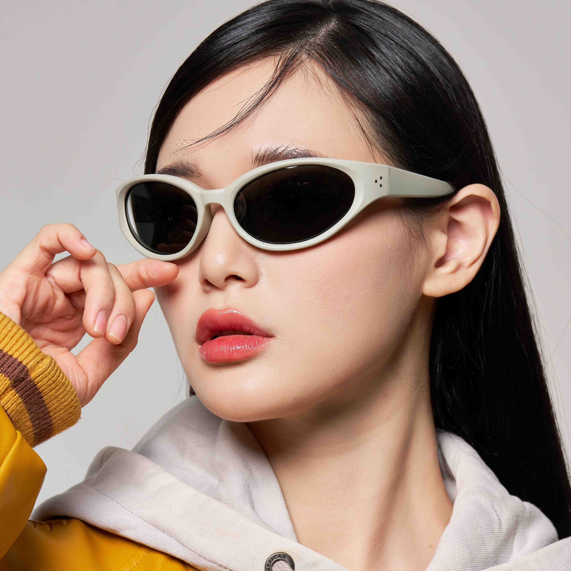 가벼운 고프코어 라이딩 패션 고글 러닝 선글라스 골프 뿔테