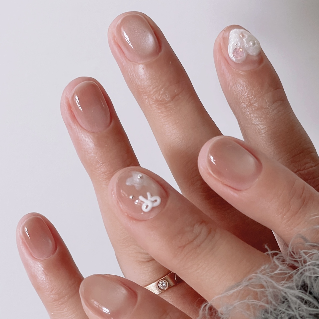 필담 에센셜 젤 네일 시럽 폴리쉬 유리알 자석 네일 매니큐어